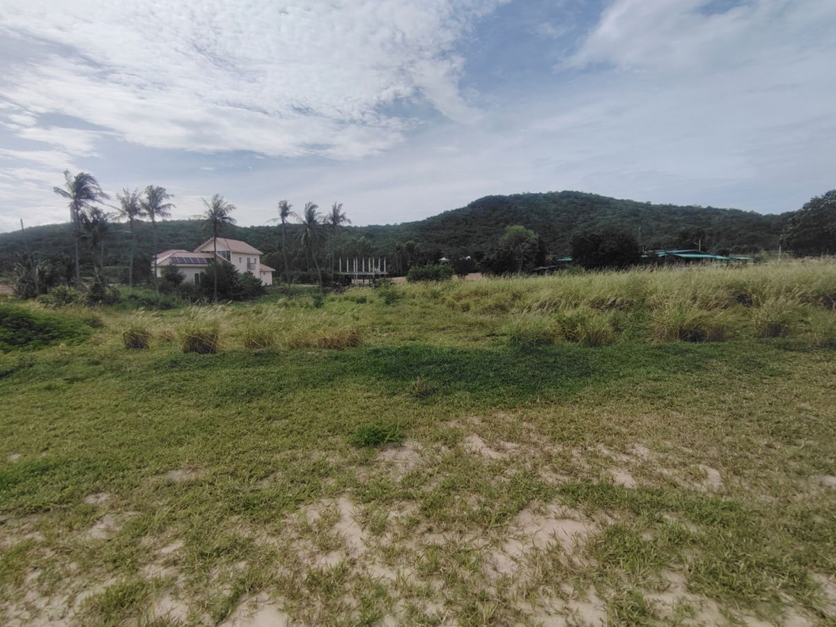 picture 23-0-06 Rai| Welcome to Hidden Valley!  Subdivided Into 6 Prime Home Land Plots - 5/11