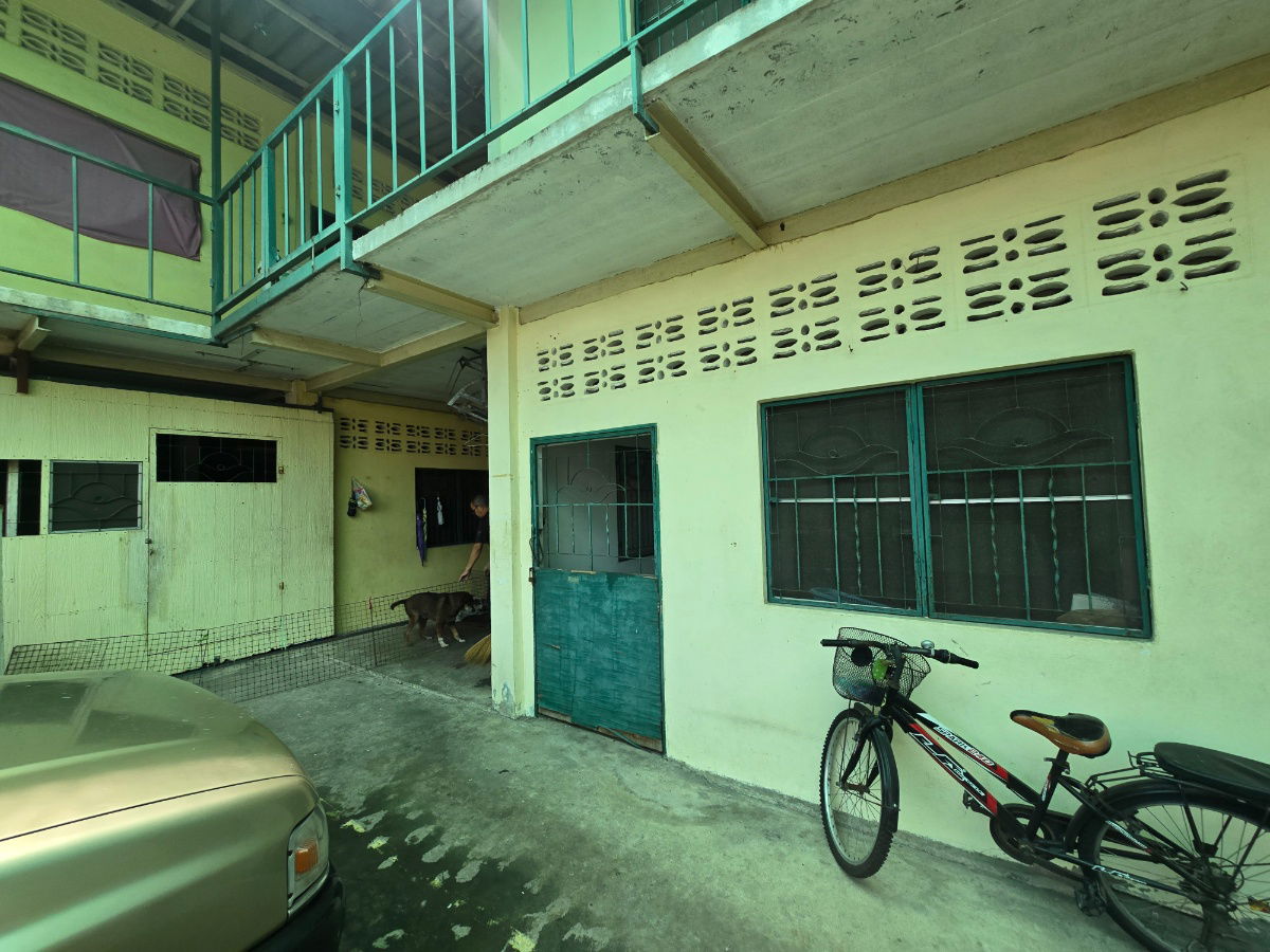 picture Land for Sale: 5 Plots (Total 436.6 sq.wah) with Buildings and Houses, Soi Charoen Nakhon 48 - 4/16