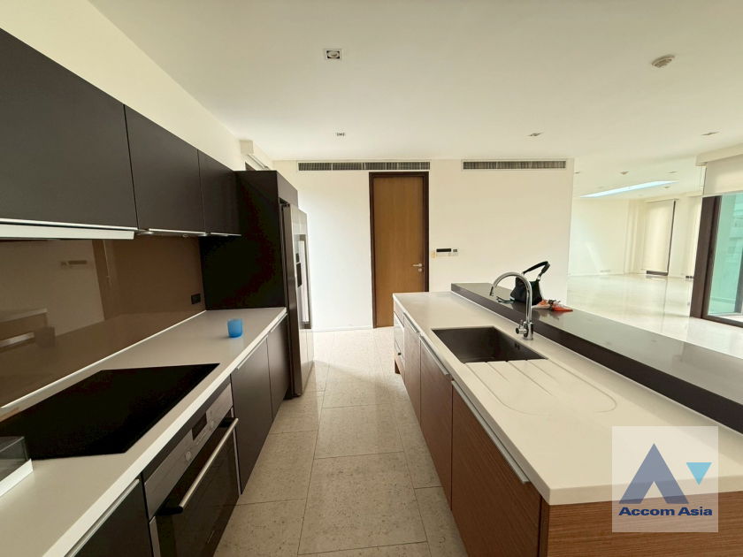 รูป 🔼🔽 AccomA 📩 Modern condo in peaceful city-center location (AA43503) - รูปที่ 8/20