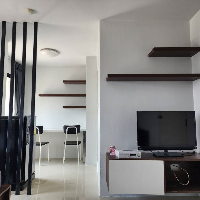 picture The Avenue Spring for rent the best price. - 6/14