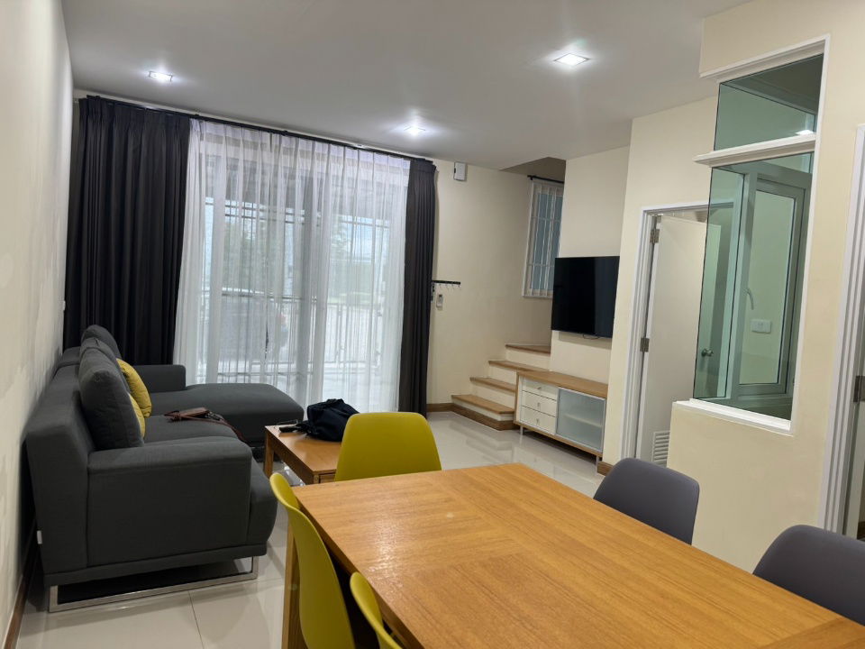 picture Townhome for rent, Golden Town Chiang Mai, near Ruamchok Market and Nakornpayap International School (NIS), convenient transportation.- RW006746 - 15/20