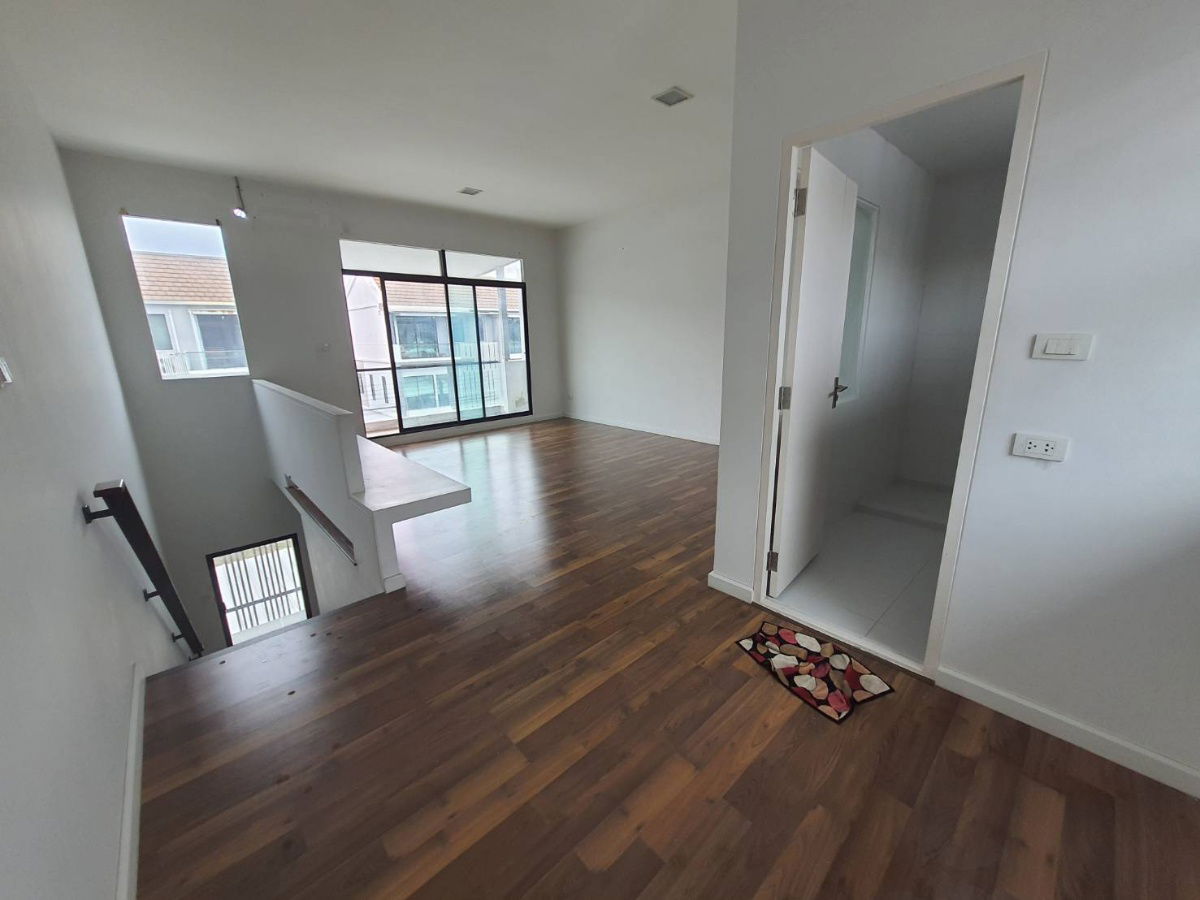 รูป 🏡 ทาวน์โฮม 3 ชั้น หลังมุม “บ้านใหม่ 2 พุทธบูชา 36” เพียง 12000 เอาเฟอร์ 15000 - รูปที่ 17/23