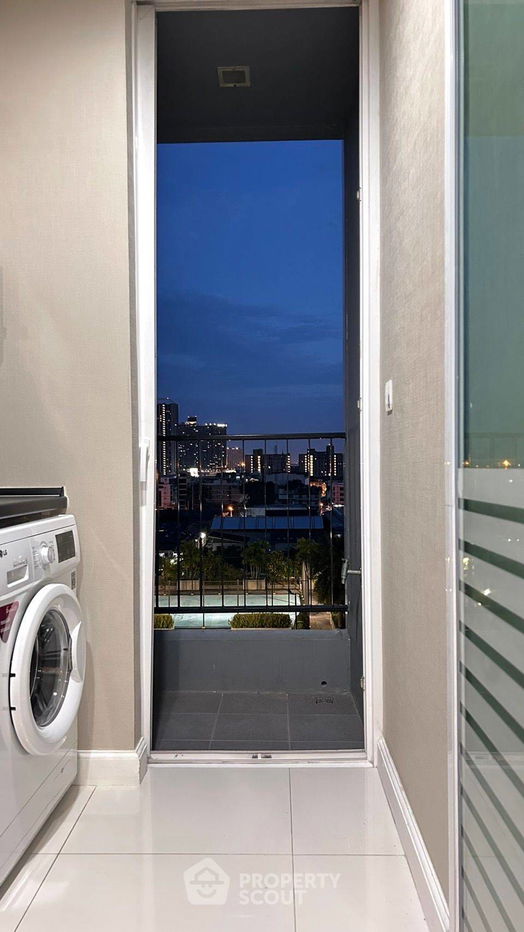 รูป คอนโด 1-ห้องนอน ที่ เดอะ เมโทรโพลิส สำโรง อินเตอร์เชนจ์ ใกล้ BTS สำโรง (ID 2229769) - รูปที่ 3/5