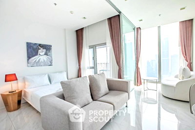 ขายคอนโด : คอนโด 1-ห้องนอน ที่ ไฮด์ สุขุมวิท11 ใกล้ BTS นานา (ID 2229772)
