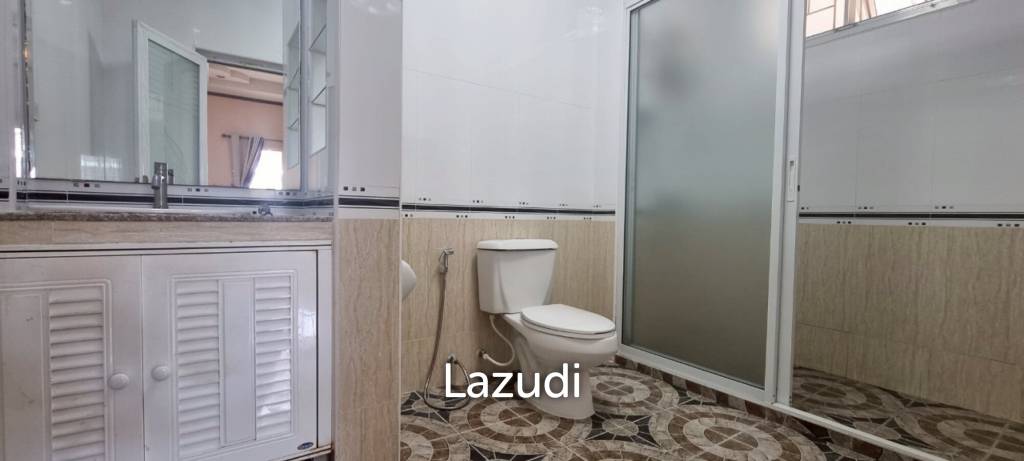 picture 3 Beds 2 Baths 170 SQ.M. Chok Chai Village 10 - 16/22