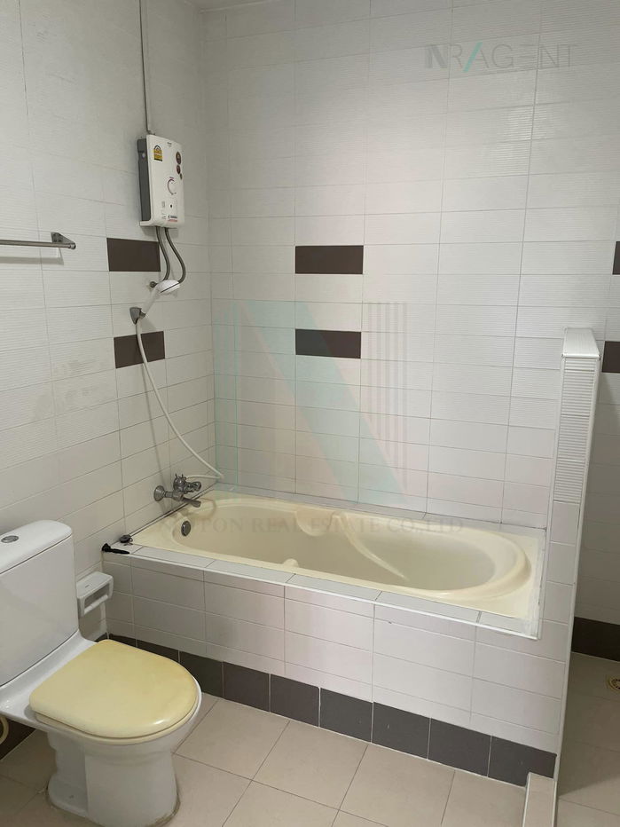 picture For Sell Town house GRAND VILLE ONNNUT80 2-story 3 bedroom 3 bathroom - 5/8