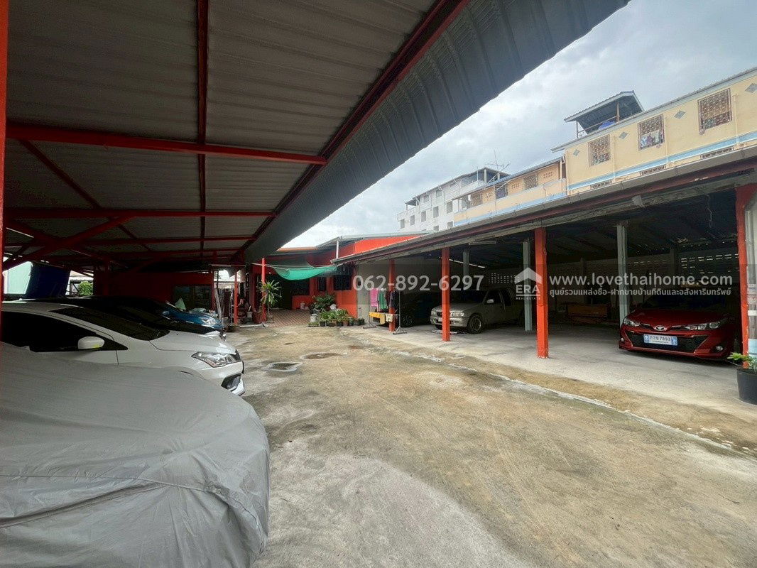 picture Single house for sale in Pathum Thani, large area 120 sq m., great price, selling for only 51,666 baht/sq m.  - 6/10