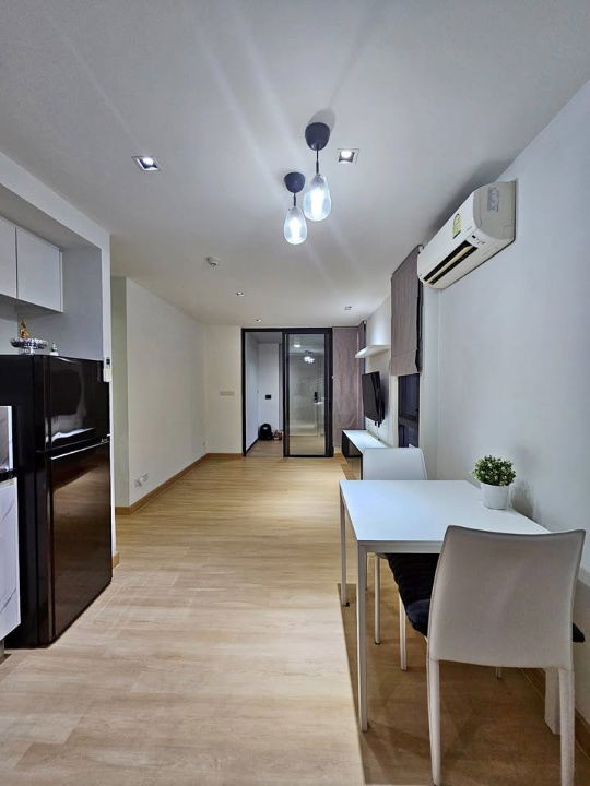 picture Urgent Rent!! Great Price! Beautifully Decorated Unit at Formosa Ladprao 7 - 9/21
