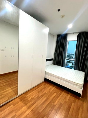 คอนโดให้เช่า : ห้องสวย ปล่อยเช่า ลุมพินี เพลส พระราม 3 - ริเวอร์ไรน์