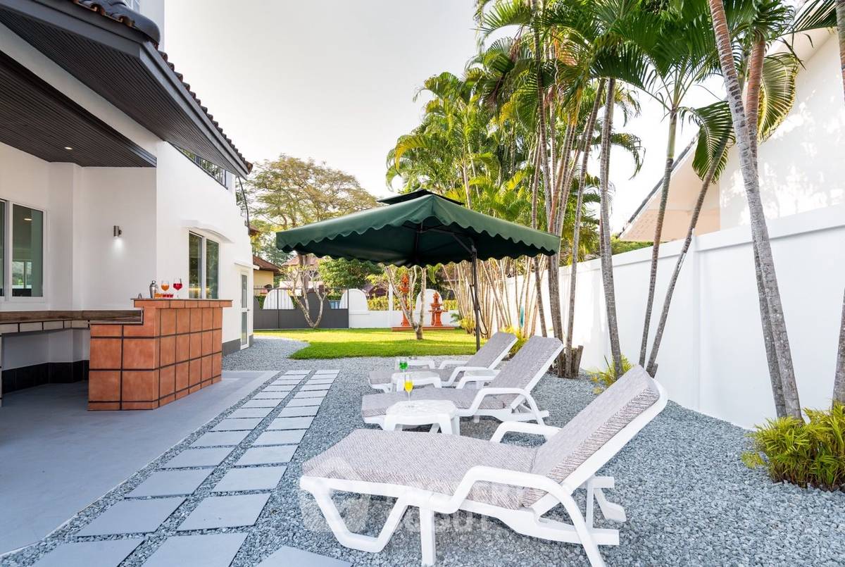 รูป วิลล่า 4-ห้องนอน ใกล้ เมืองพัทยา (ID 2229729) - รูปที่ 20/39