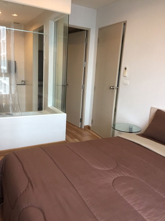 picture 🌆 For Rent: IDEO Ratchada - Huaykwang | High Floor Unit with Stunning City View & Bathtub | Near MRT Huai Khwang 🌃 - 5/8