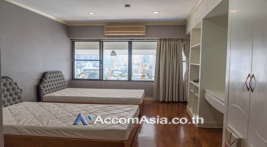 picture 🔼🔽 AccomA 📩 White-tone condo with open layout and city views at Le Raffine Sukhumvit 24(1514102) - 10/18