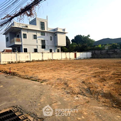 Land for sale Bang Lamung Chonburi : 400 m² Land for Sale close to East Pattaya (ID 2229675)