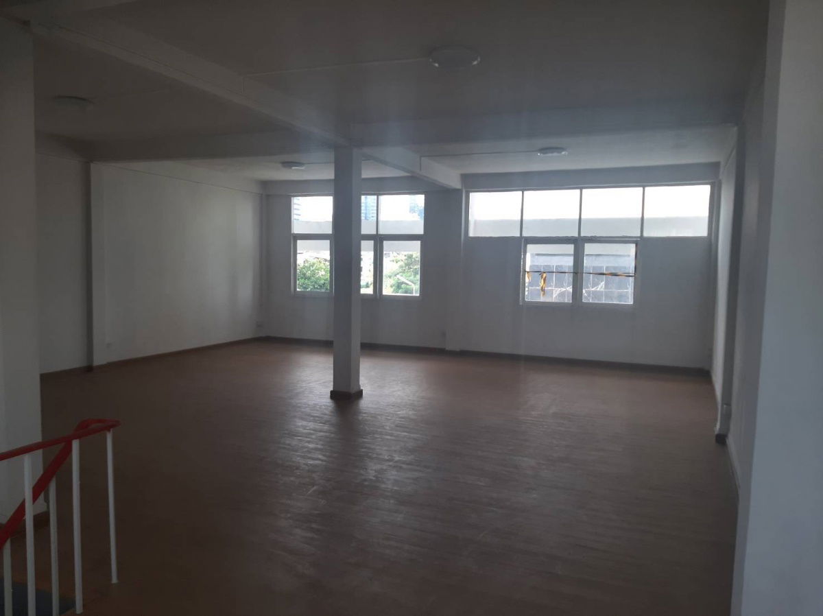 picture Commercial Building for Rent — 2 Units, 4 Stories - 10/15