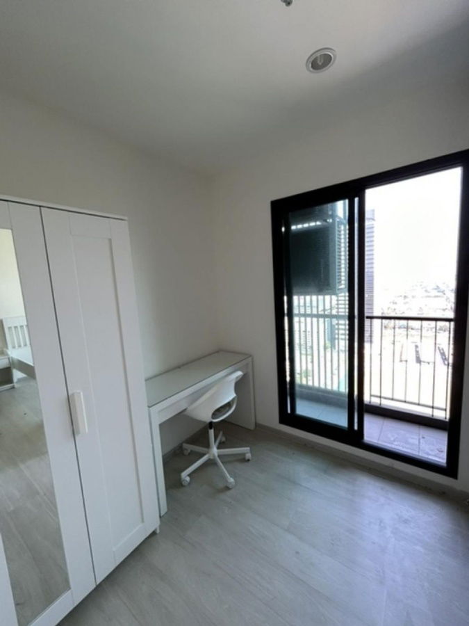 picture WS1831 🏙️ Luxury condo for rent, Life Asoke, in the heart of Bangkok, next to MRT and Airport Link, only 23,000 baht/month. - 7/17