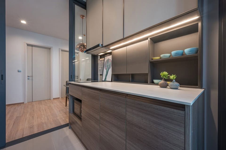 picture Urgent Rent!! Great Price! Beautifully Decorated Unit at The Line Phahon-Pradipat - 10/17
