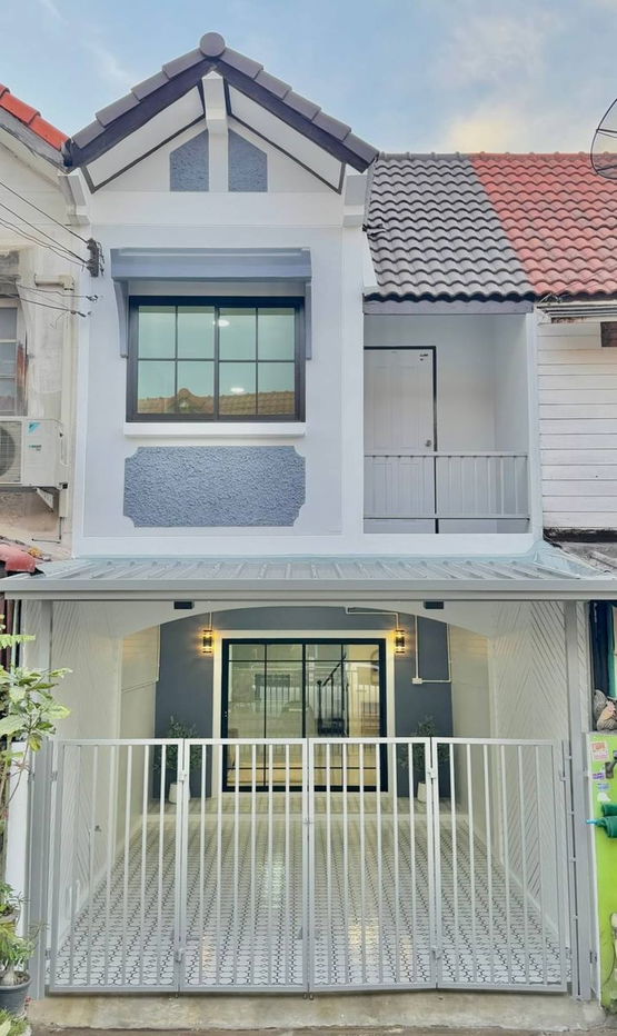 รูป บ้านสวย พร้อมอยู่  ใกล้สวนสาธารณะ  #หมู่บ้านบัวทองธานี  ทาวน์เฮ้าส์ 3 ห้องนอน  รีโนเวทใหม่ ใกล้เซ็นทรัล เวสเกต - รูปที่ 2/20
