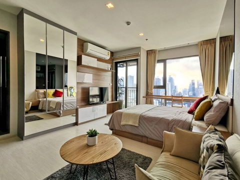 (For Rent) Studio unit 30 Sqm. Fully furnished 