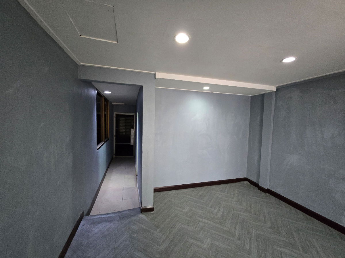 picture 2-Storey Detached House for Sale (44 sq.wah) – Next to Dhurakij Pundit University - 11/25