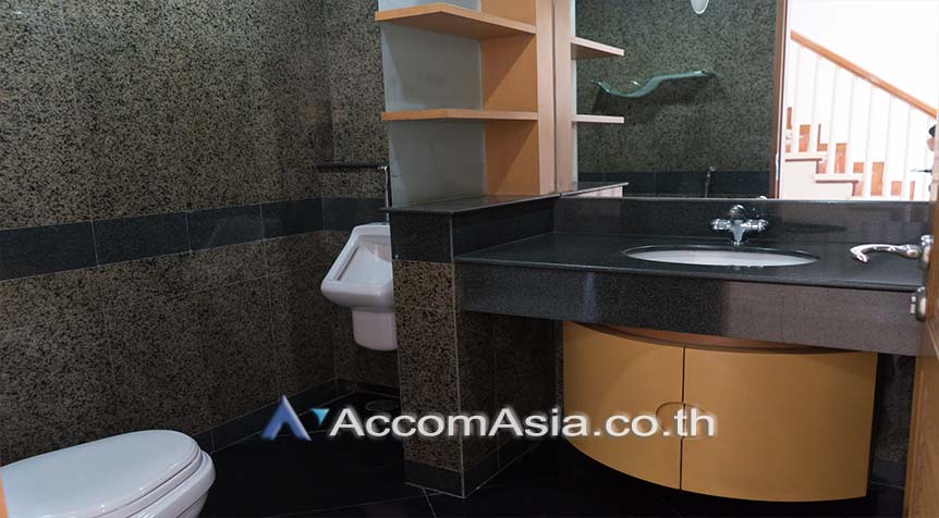 picture 🔼🔽 AccomA 📩 White-tone condo with open layout and city views at Le Raffine Sukhumvit 24(1514102) - 16/18