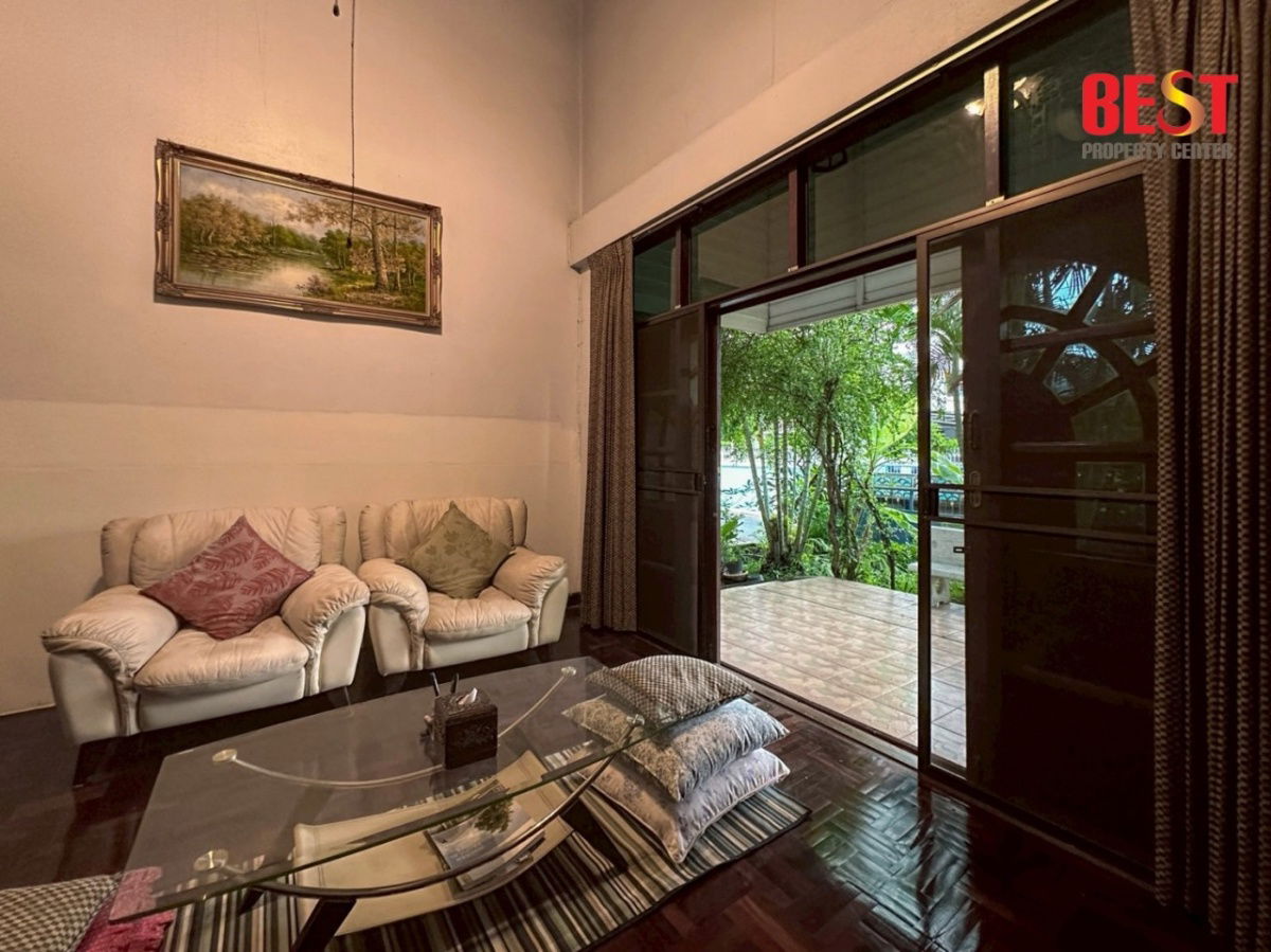 รูป บ้านเดี่ยวแปลงใหญ่กลางเมือง ซอย พหลโยธิน 30 บรรยากาศรีสอร์ท สงบ ส่วนตัว ใกล้ BTS รัชโยธินเพียง 600 เมตร - รูปที่ 5/15