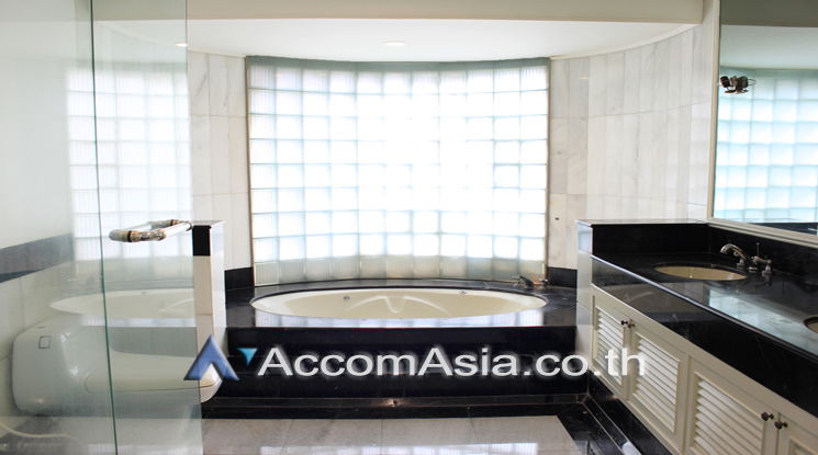 รูป 🔼🔽 AccomA 📩 Luxury corner condo with private pool at Le Raffine Sukhumvit 24 (21375) - รูปที่ 7/8