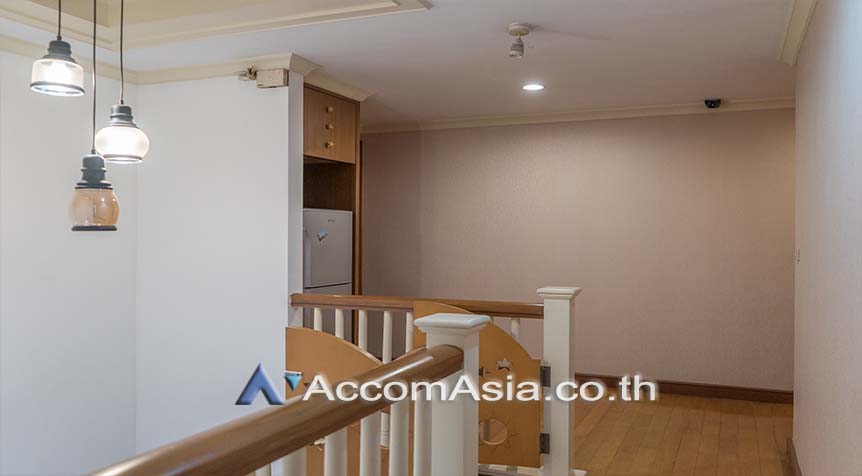 picture 🔼🔽 AccomA 📩 White-tone condo with open layout and city views at Le Raffine Sukhumvit 24(1514102) - 12/18