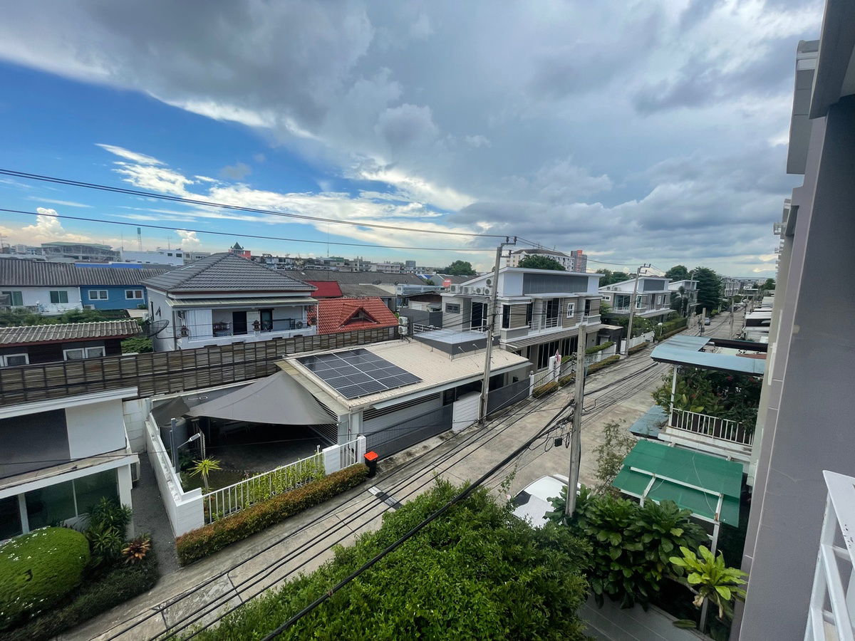 รูป ขาย ทาวน์โฮม ทำเลดี พร้อมอยู่ โครงการดิเอสเตส อ่อนนุช46 - รูปที่ 9/10