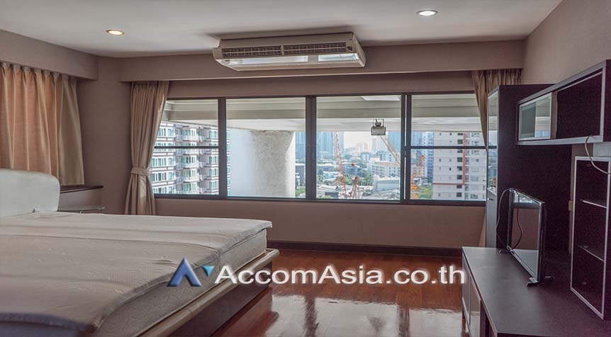picture 🔼🔽 AccomA 📩 White-tone condo with open layout and city views at Le Raffine Sukhumvit 24(1514102) - 9/18