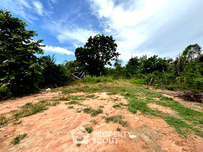 Land for sale Khao Chi Chan : 2,760 m² Land for Sale close to Pattaya (ID 2229678)
