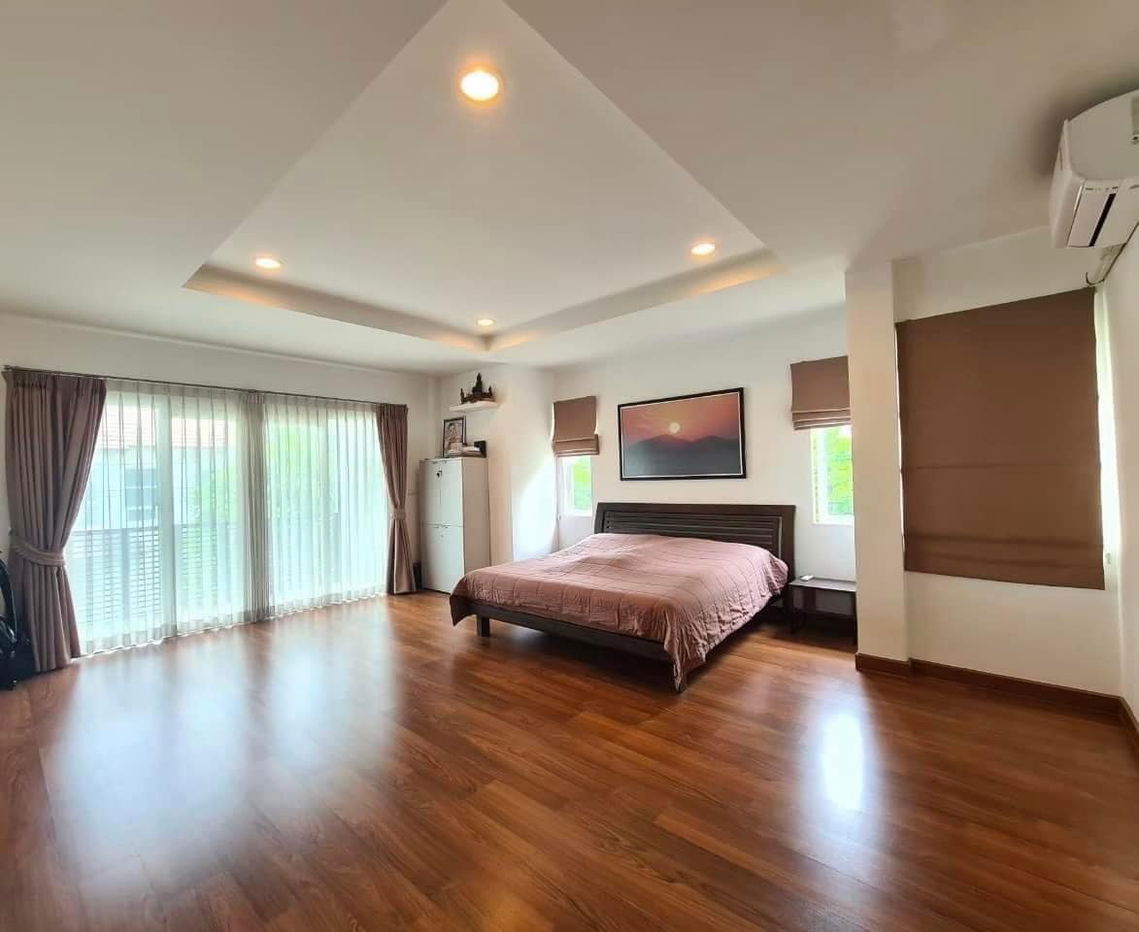 รูป ขายด่วน  หมู่บ้านเดอะ เซ็นโทร อ่อนนุช-วงแหวนฯ พิเศษราคา 10.5 ล้านบาท - รูปที่ 3/4