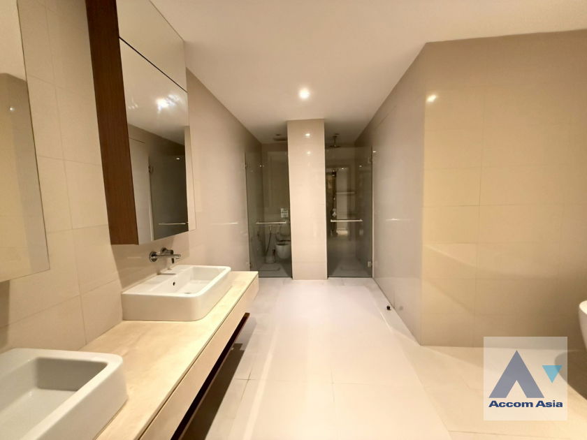 รูป 🔼🔽 AccomA 📩 Modern condo in peaceful city-center location (AA43503) - รูปที่ 15/20