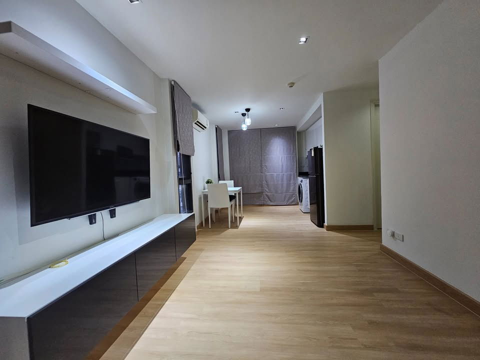 picture Urgent Rent!! Great Price! Beautifully Decorated Unit at Formosa Ladprao 7 - 4/21