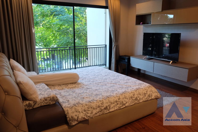 picture 🔼🔽 AccomA 📩 Refreshed and modern home with green views (AA40652) - 15/20