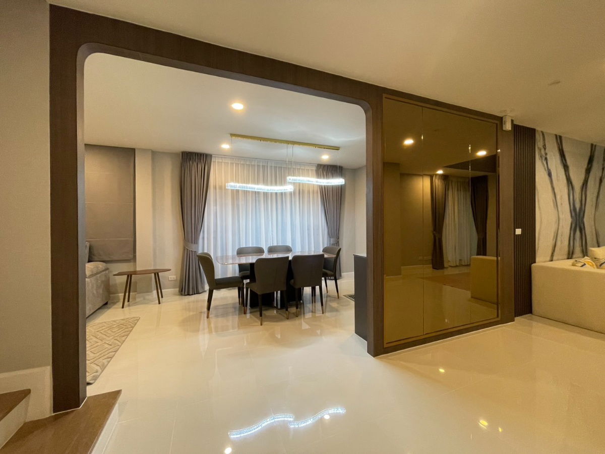 รูป 🔥HOT DEAL🔥 𝗧𝗵𝗲 𝗖𝗶𝘁𝘆 𝗥𝗮𝗺𝗶𝗻𝘁𝗿𝗮 𝟯|เดอะ ซิตี้ รามอินทรา 3 🎉มีวิดีโอบ้านะคะ🙏 นัดชมบ้าน >> ​ @bbcondo88​ ✍️รหัส​ทรัพย์​ 6807-2902 - รูปที่ 3/20