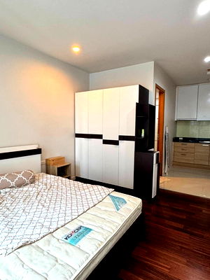 ขายคอนโด : P-150643 🏢ต้องการขายคอนโด เซอร์เคิล คอนโดมิเนียม 1674 ข้าง ซอย เพชรบุรี 36 แขวงมักกะสัน เขตราชเทวี กรุงเทพมหานคร Line Id: @easythaihome 085-592-2897