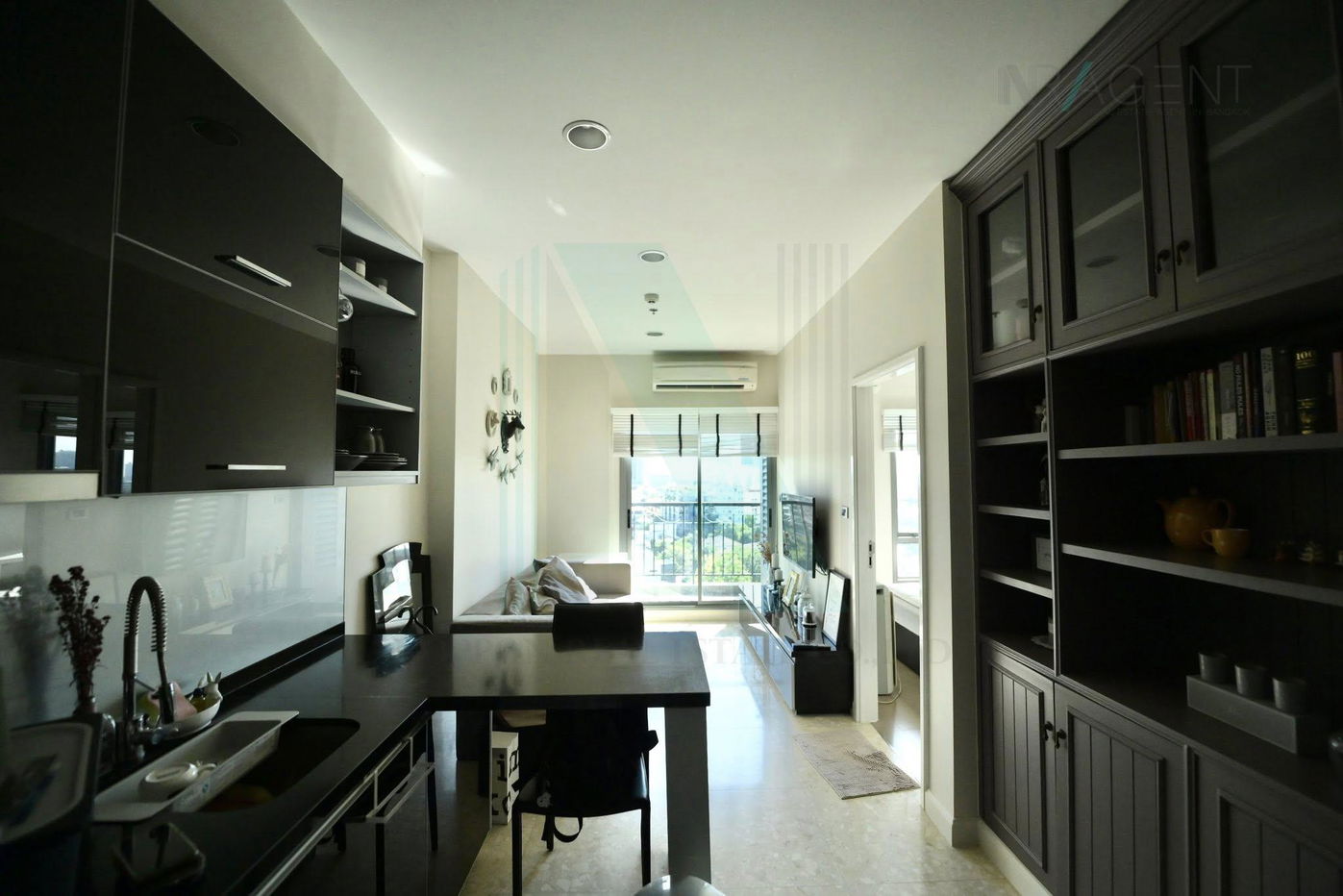 รูป ให้เช่าคอนโด เดอะ เครสท์ สุขุมวิท 34 อาคาร 1 ชั้น 11 1 ห้องนอน ขนาด 36 ตรม ใกล้ The Em District - รูปที่ 1/8