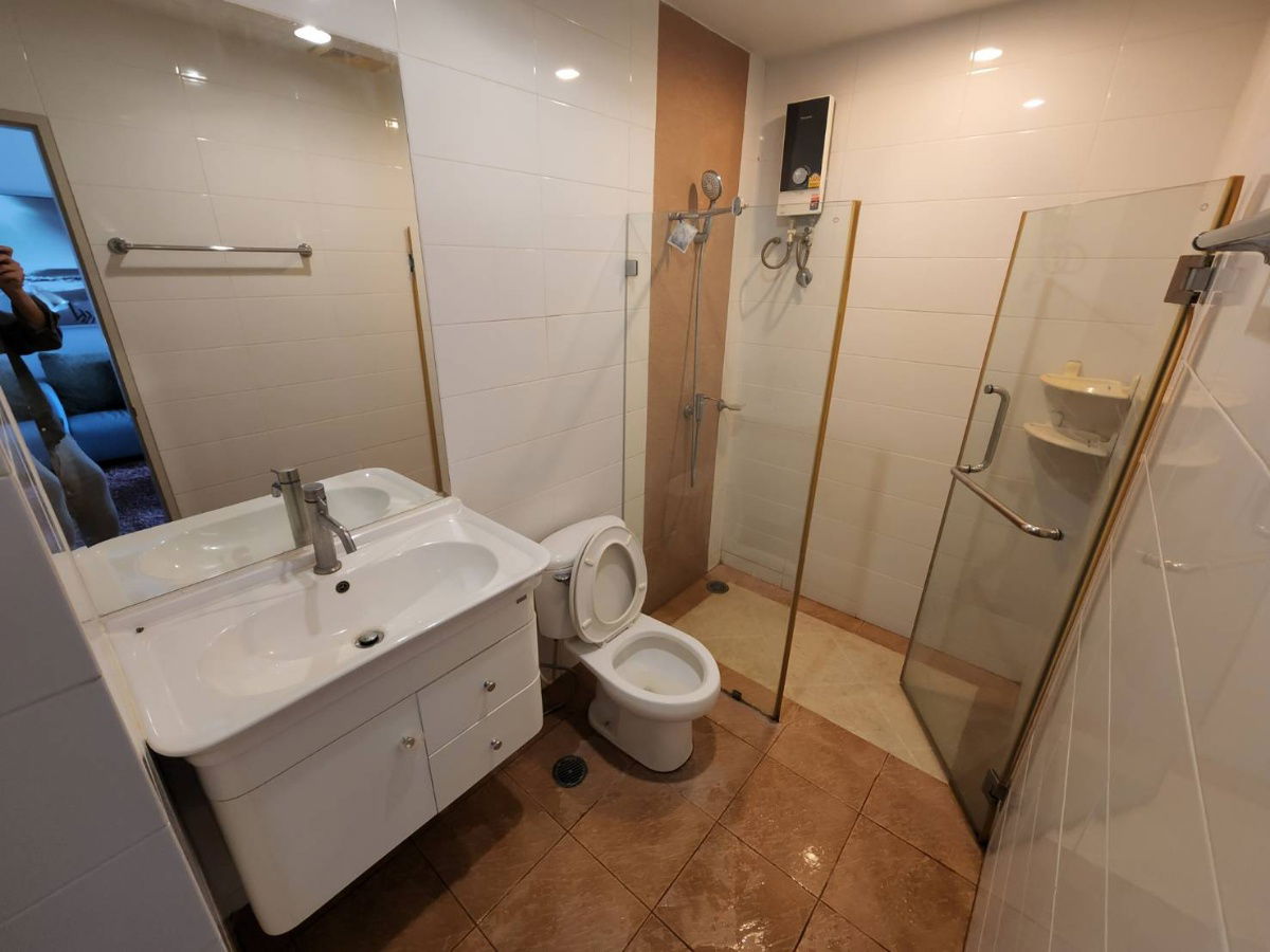 picture OMG2038  < Available 30-Jul-2025 > Nice 1 Bedroom for RENT @ [ The Complete Ratchaprarop ] - 8/8