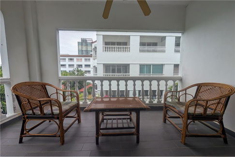 [920471001-1632] Baan Suan Lalana Large Corner Unit for Sale