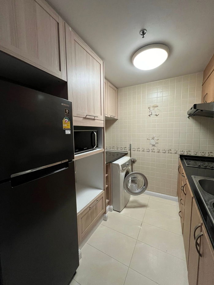 picture Condo for rent Supalai Place Sukhumvit 39 Monthly 40,000 thb. - 6/22