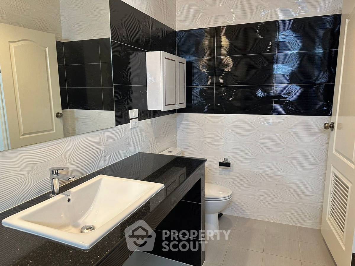 picture 4-BR House in Bang Na Nuea (ID 1817421) - 22/25