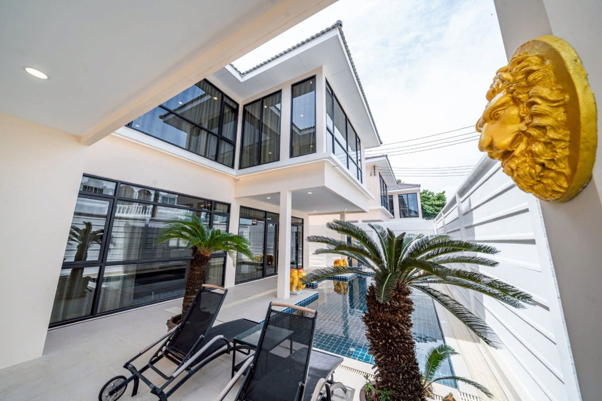 picture New pool villa Pattaya style modern 19.9 M Korpai - 1/27