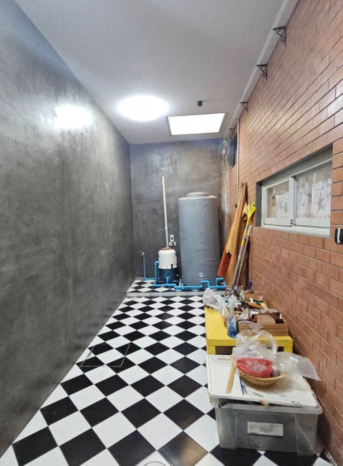 picture Town Home For Rent // Viridian Prompt - 17/18