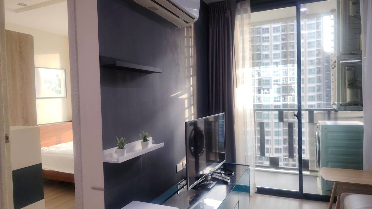 picture P1124 Condo for rent Artemis Sukhumvit 77, beautifully decorated room, built-in, fully furnished, washing machine, special price. - 5/10