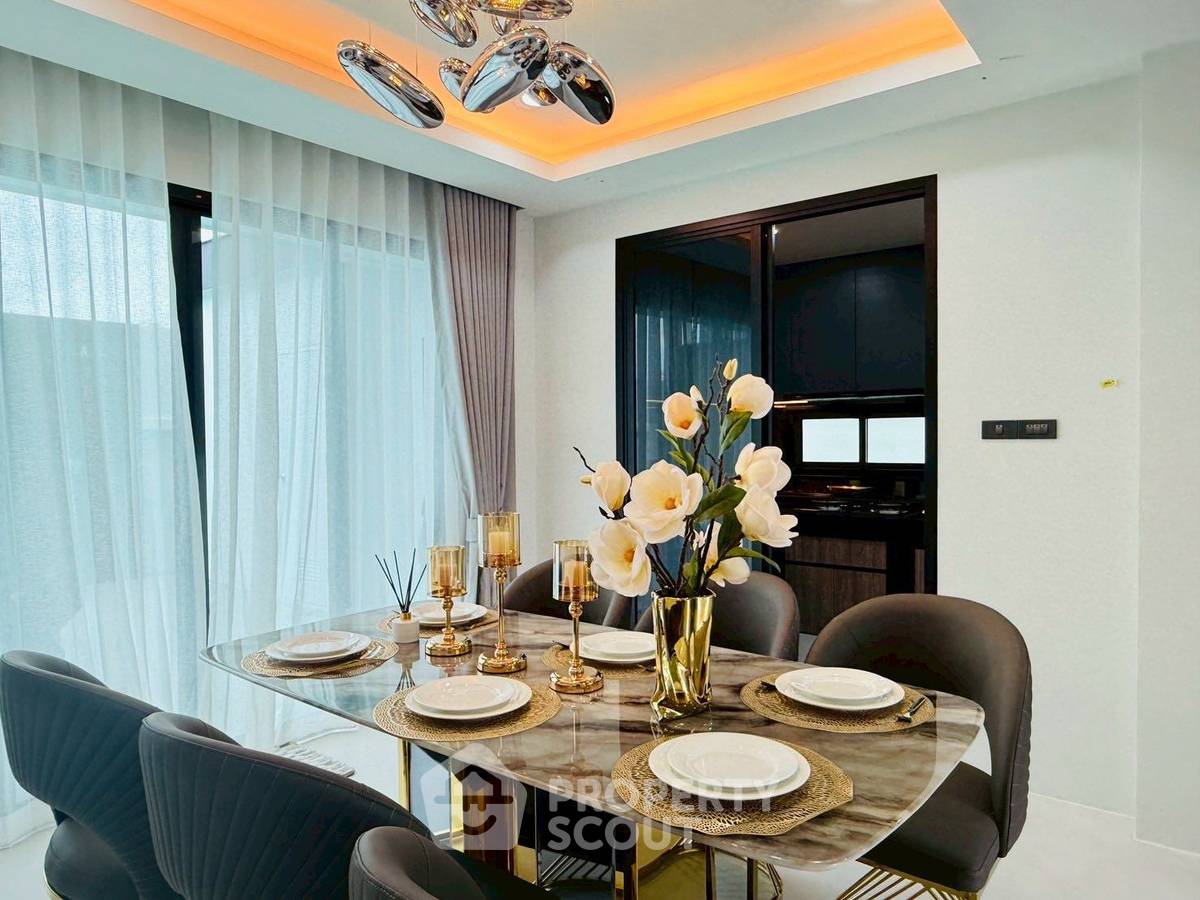 รูป บ้าน 5-ห้องนอน ใกล้ เมืองพัทยา (ID 2232660) - รูปที่ 5/16
