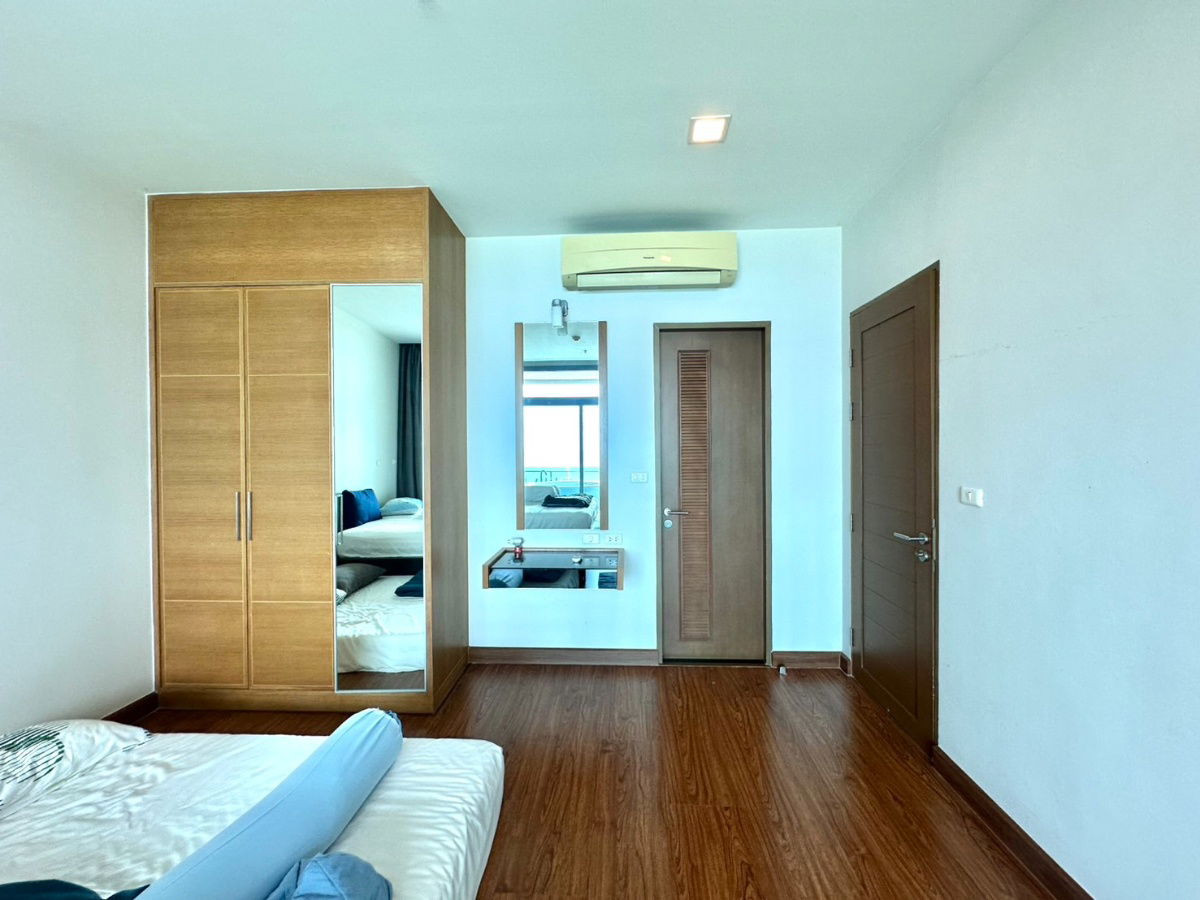 picture For Sale : Casalunar Paradiso 3 bedrooms, 2 bathrooms, area 151 sq m, 24th floor, Building C - Condo next to the sea, Chonburi - 8/19