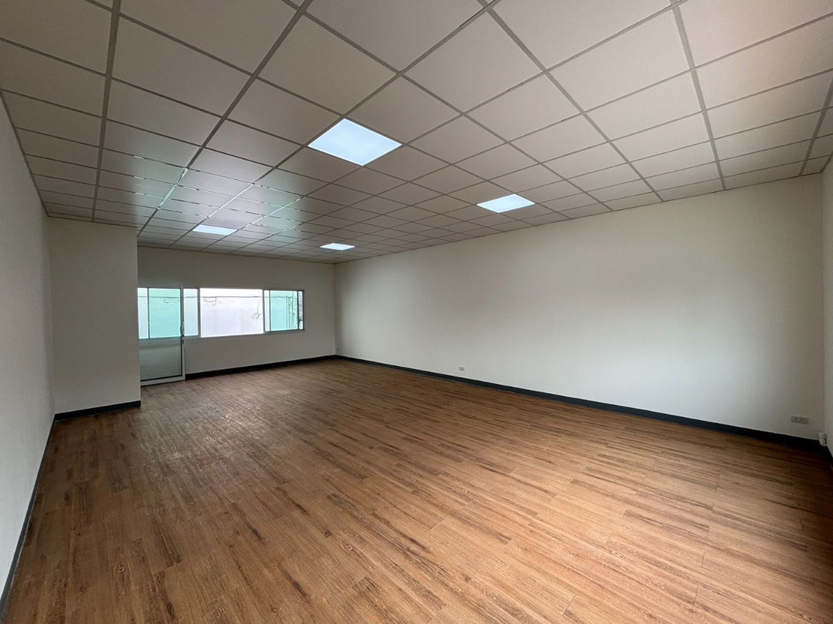 รูป ให้เช่า พื้นที่สำนักงาน พระราม 4 BTS เอกมัย คลองเตย กรุงเทพมหานคร  BRE25406 - รูปที่ 3/6
