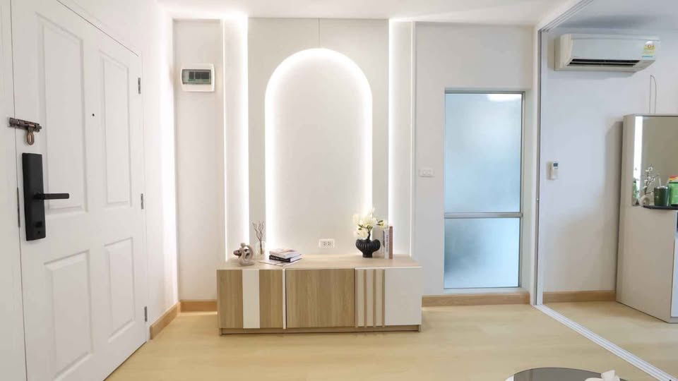 picture  Urgent Sale! Beautifully decorated minimal style condo near Bangkhunthod MRT 🌿 - 8/11
