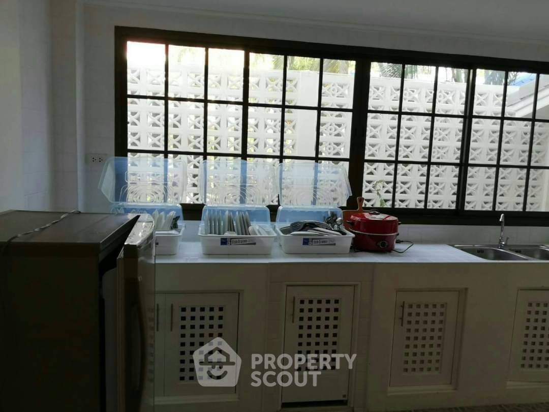 รูป วิลล่า 10-ห้องนอน ใกล้ หาดเขาตะเกียบ (ID 1456076) - รูปที่ 11/19