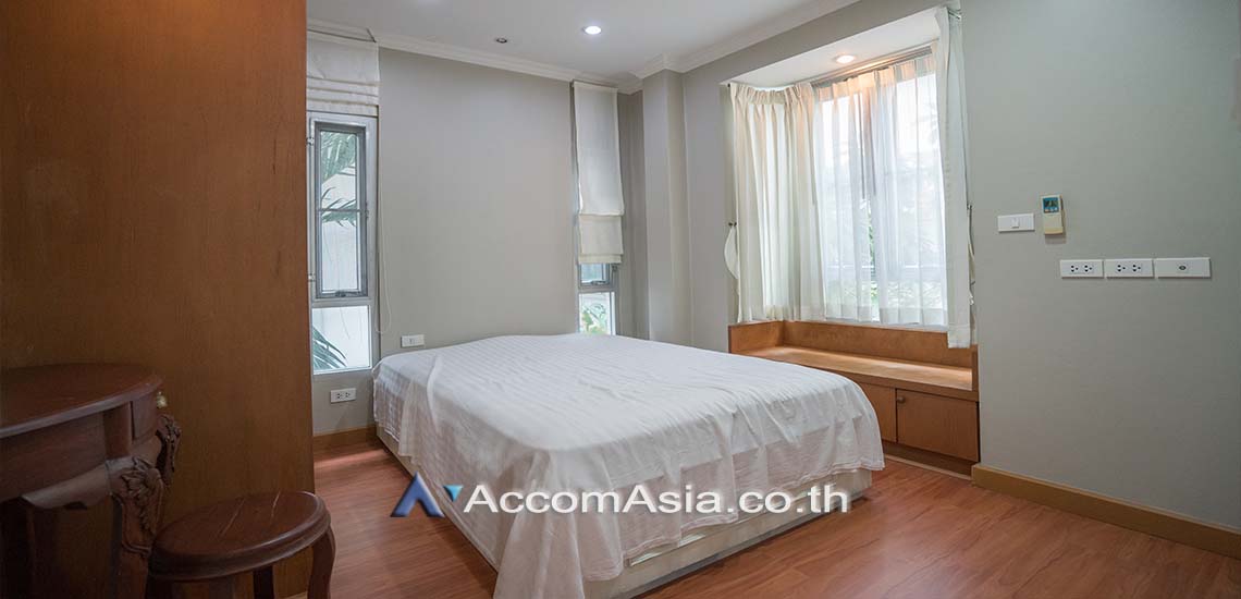picture 🔼🔽 AccomA 📩 Villa-style home with elegant design and greenery view (95245) - 18/20